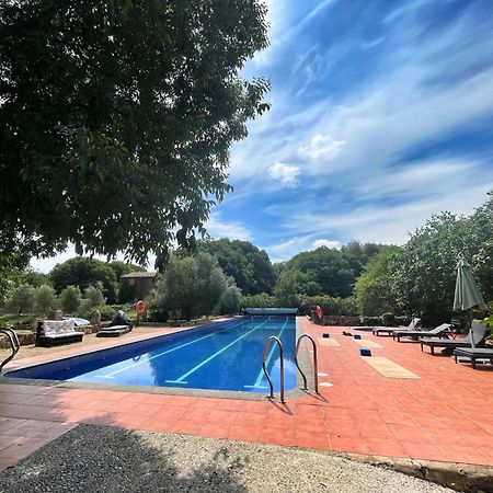 Hotel Mas Pelegri Serinya Екстер'єр фото