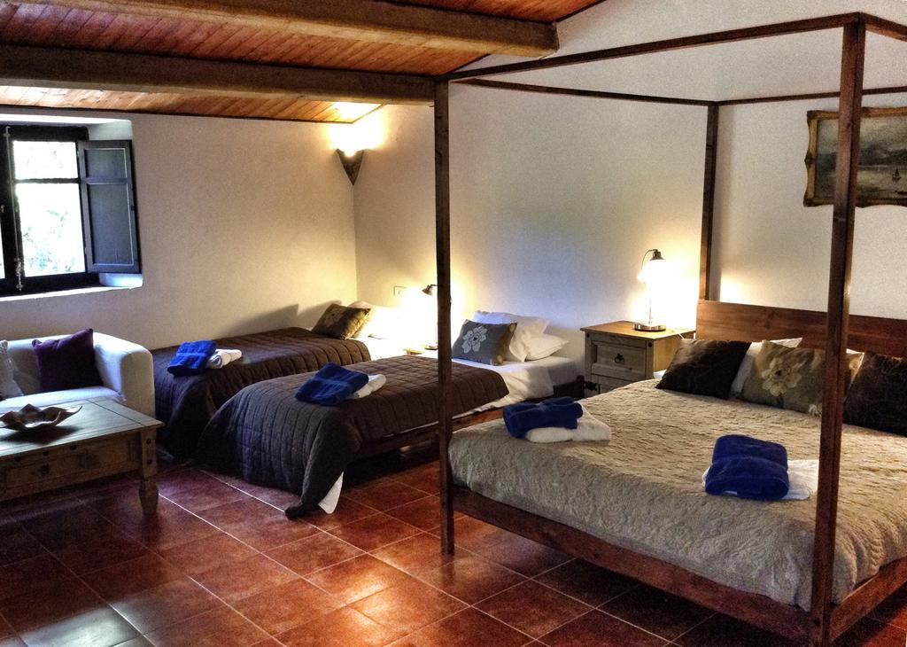 Hotel Mas Pelegri Serinya Номер фото